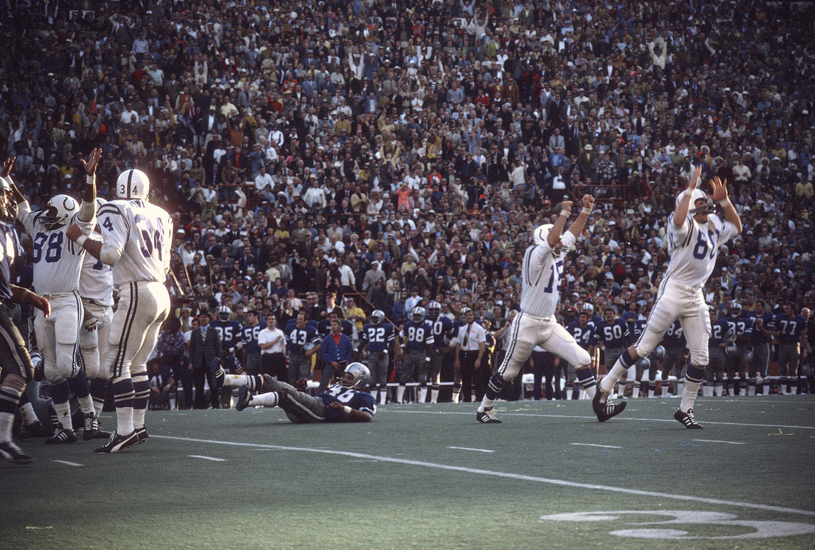 Super Bowl V: Baltimore Colts 16, Dallas Cowboys 13